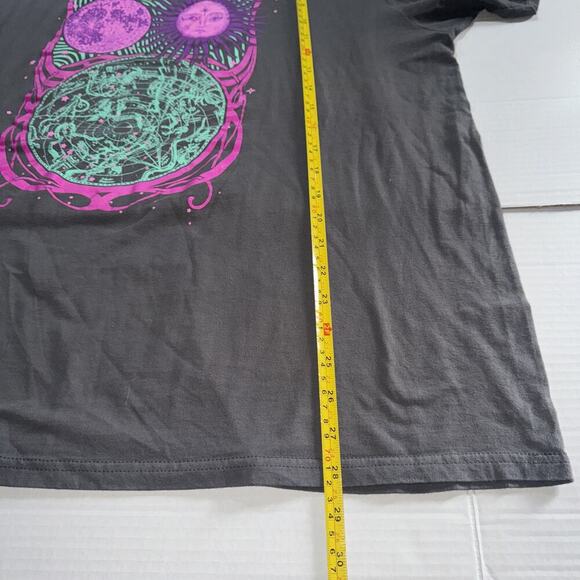 Hi-Res Short Sleeve Gray T Shirt, Universe Print XXL Unisex Adults - Picture 6 of 7